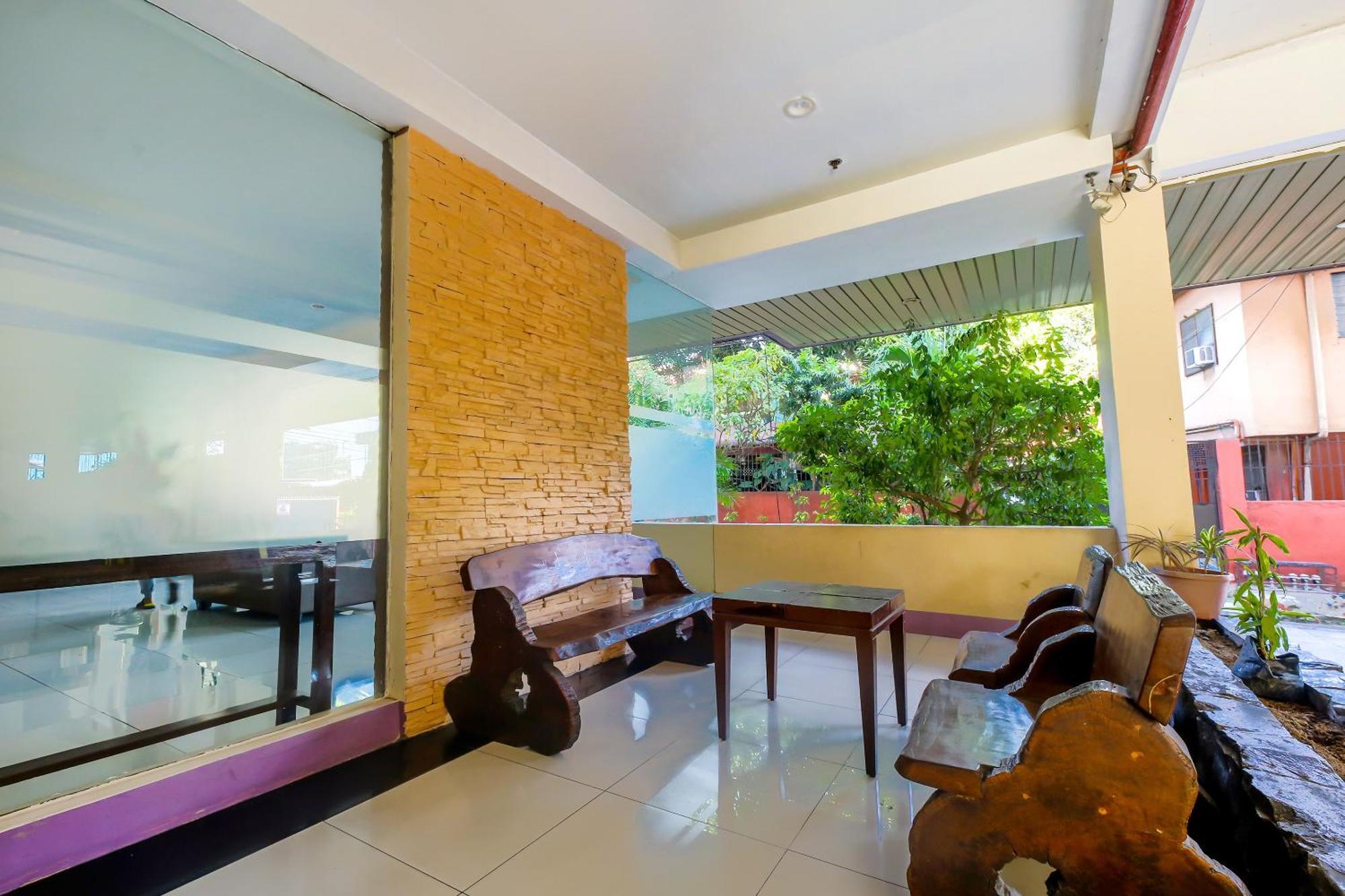 Cote D' Azure Hotel Las Piñas Kültér fotó