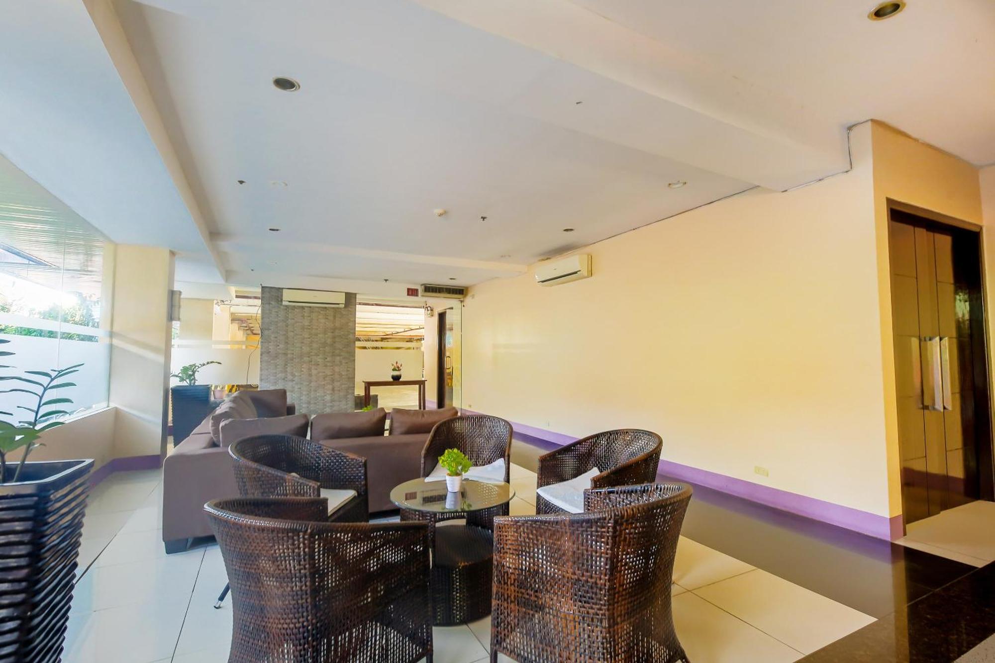 Cote D' Azure Hotel Las Piñas Kültér fotó